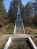 5 ліпеня 2020 г. &mdash; 50 гадоў з дня адкрыцця кургана-абеліска ў памяць жыхароў в. Зялёныя Буды, знішчаных нямецка-фашысцкімі захопнікамі (Маларыцкі раён; 1970)